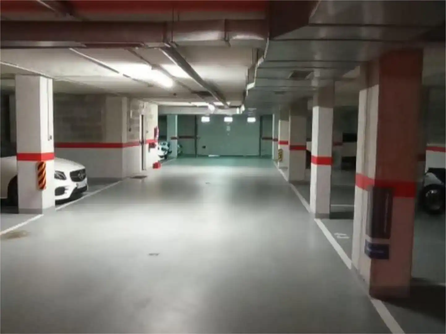 Aparcament de Garatge de lloguer en La Pereda