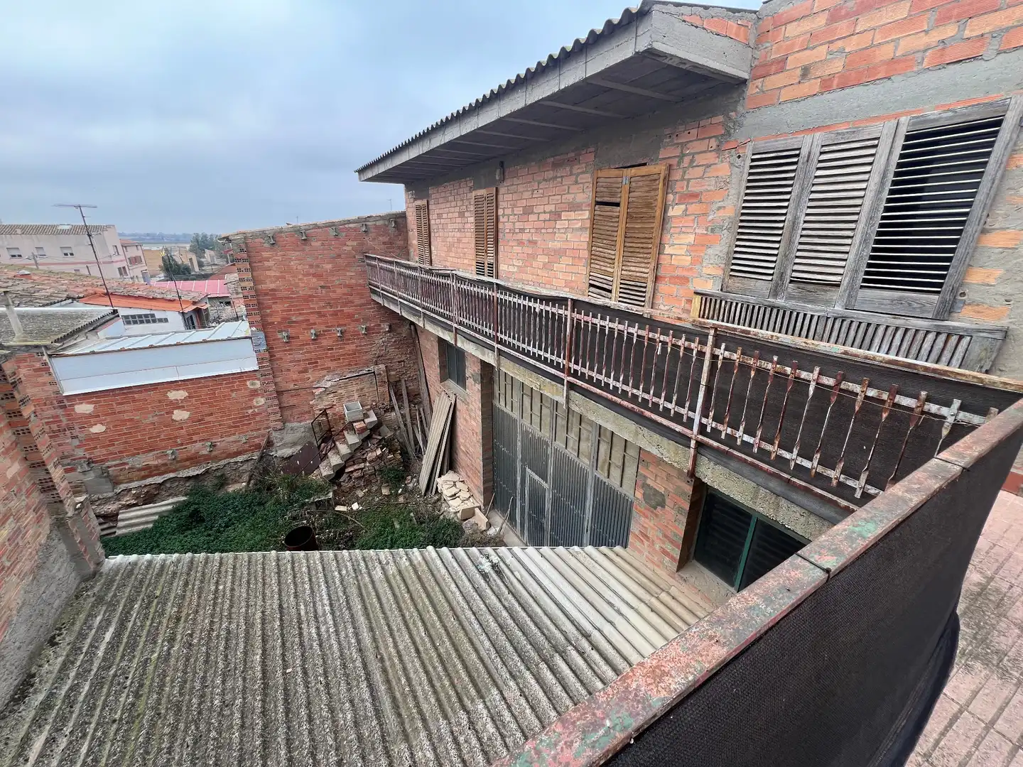 Vista exterior de Casa o xalet en venda en Anglesola amb Aire condicionat, Jardí privat i Terrassa