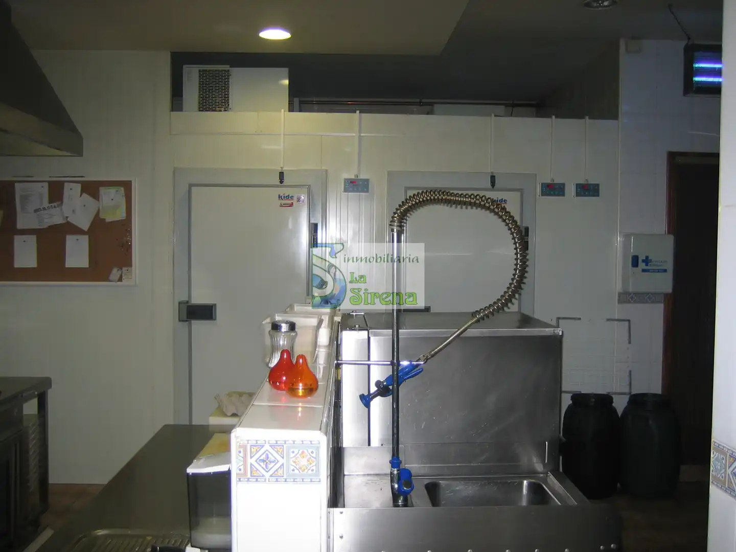 Kitchen of Commercial properties for sale in Castro-Urdiales  with Air Conditioner, Heating and Terrace