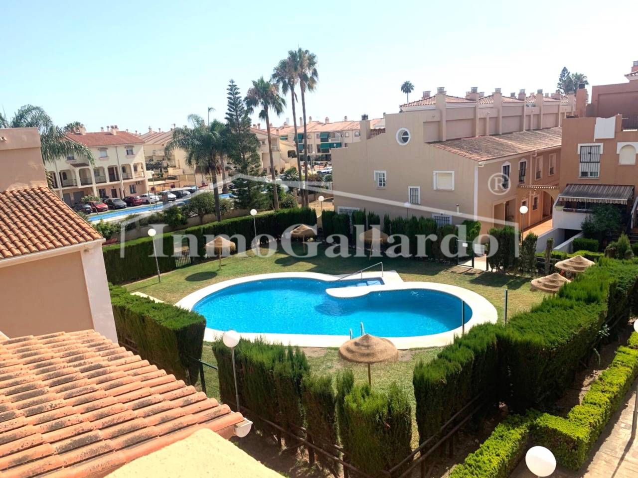 Jardí de Casa o xalet de lloguer en Rincón de la Victoria amb Terrassa i Piscina comunitària