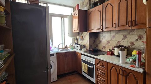 Foto 2 de Piso en venta en Avenida del Doctor Marañón, 36, Martiricos - La Roca - La Rosaleda, Málaga Capital