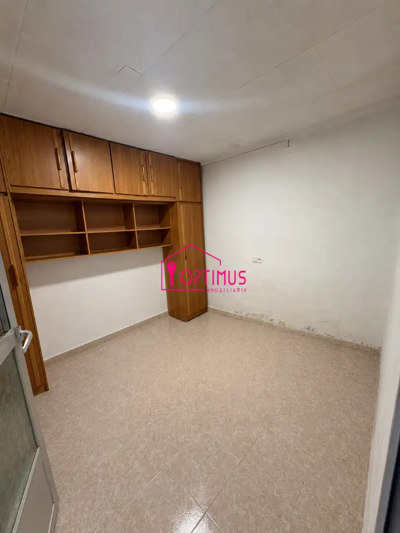 Habitación de Apartamento en venta en Torrent con Aire acondicionado, Jardín privado y Terraza