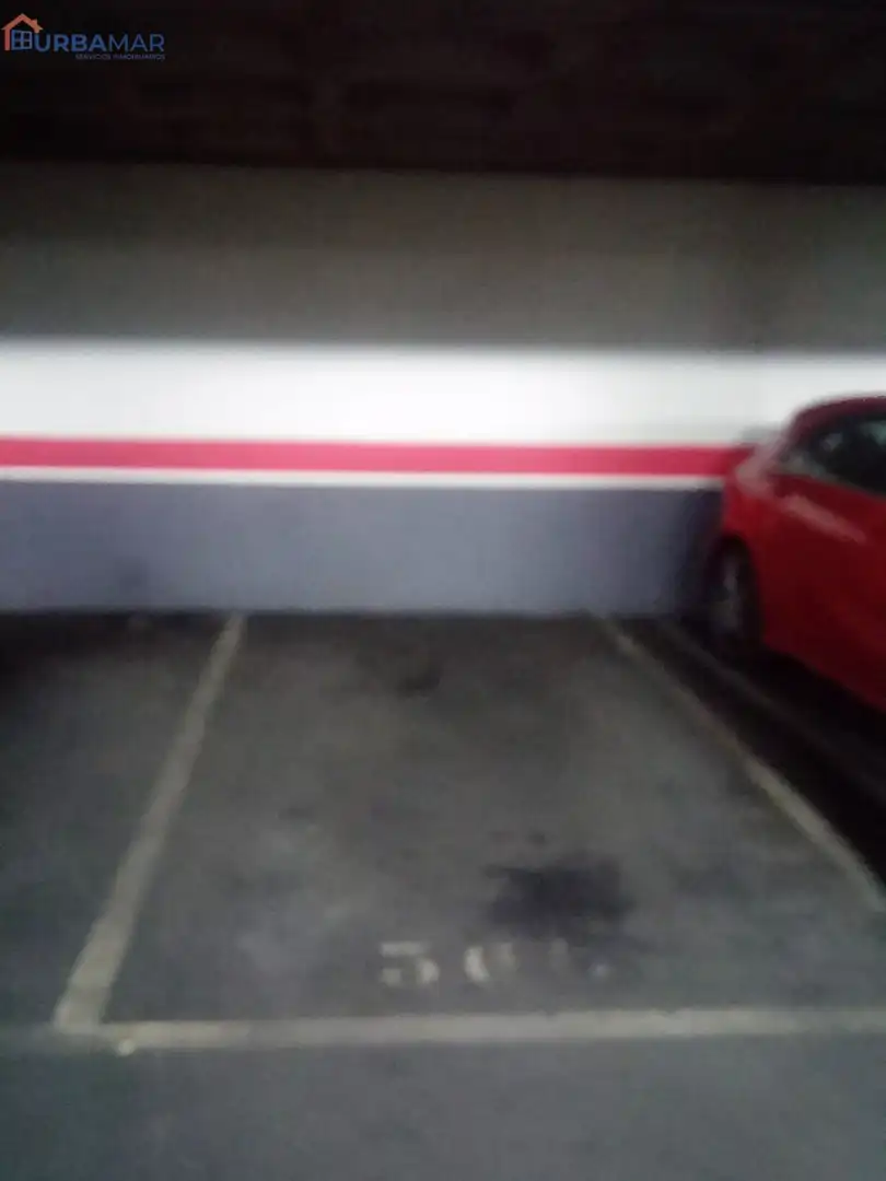 Parkplatz von Wohnung zur Miete in Madrid mit Klimaanlage, Heizung und Möbliert