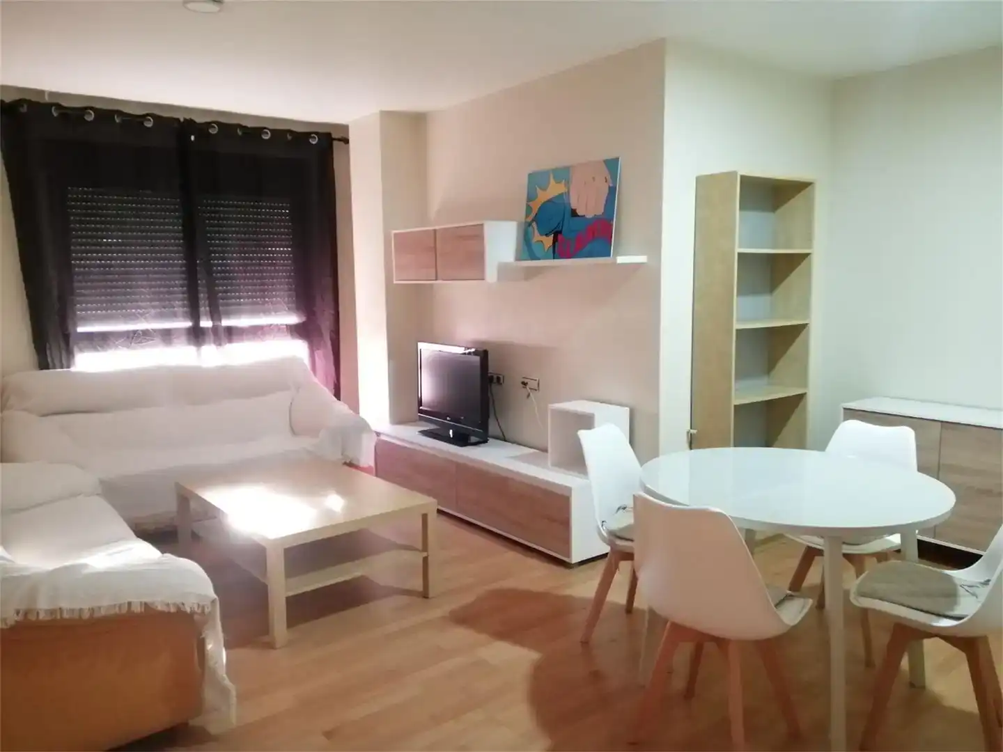 Wohnzimmer von Wohnung zur Miete in  Murcia Capital mit Klimaanlage und Balkon