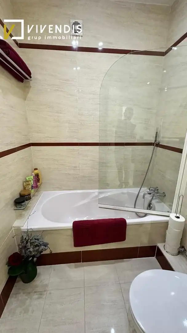 Bathroom of Detached homes for sale in Sidamon  with Air Conditioner, Heating and Terrace