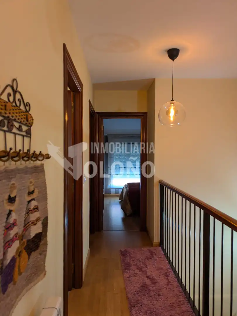 Haus oder Chalet zur Miete in Anguciana mit Heizung, Privatgarten und Parkett