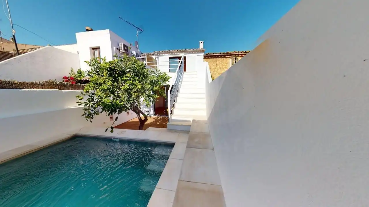 Piscina de Casa o xalet de lloguer en Alaró amb Calefacció, Terrassa i Piscina