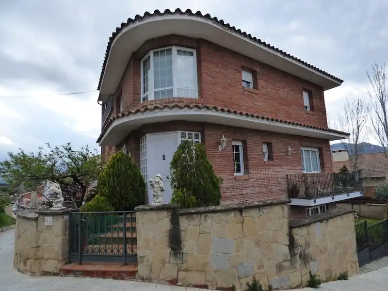 Vista exterior de Casa o chalet de alquiler en Sant Feliu de Codines con Aire acondicionado, Calefacción y Jardín privado