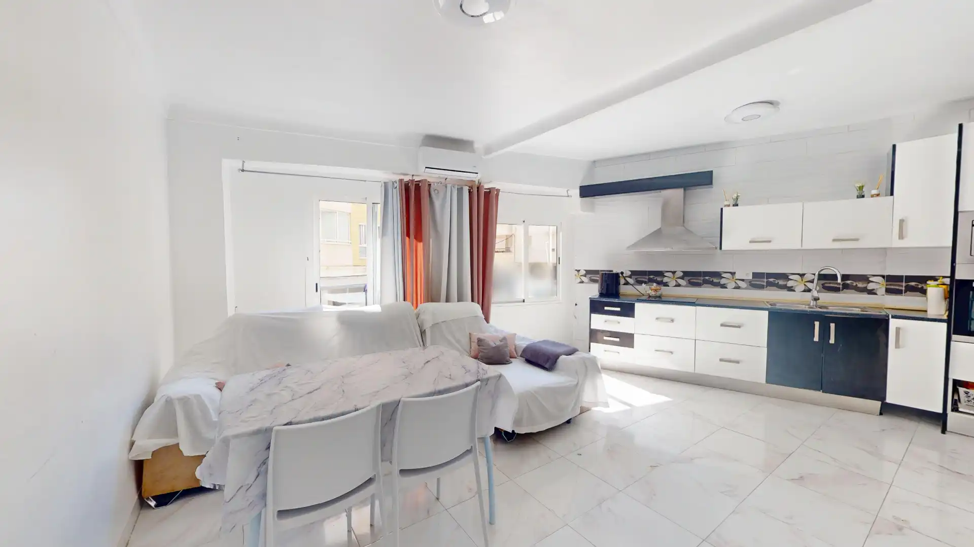 Cocina de Piso en venta en Villajoyosa / La Vila Joiosa con Aire acondicionado y Balcón