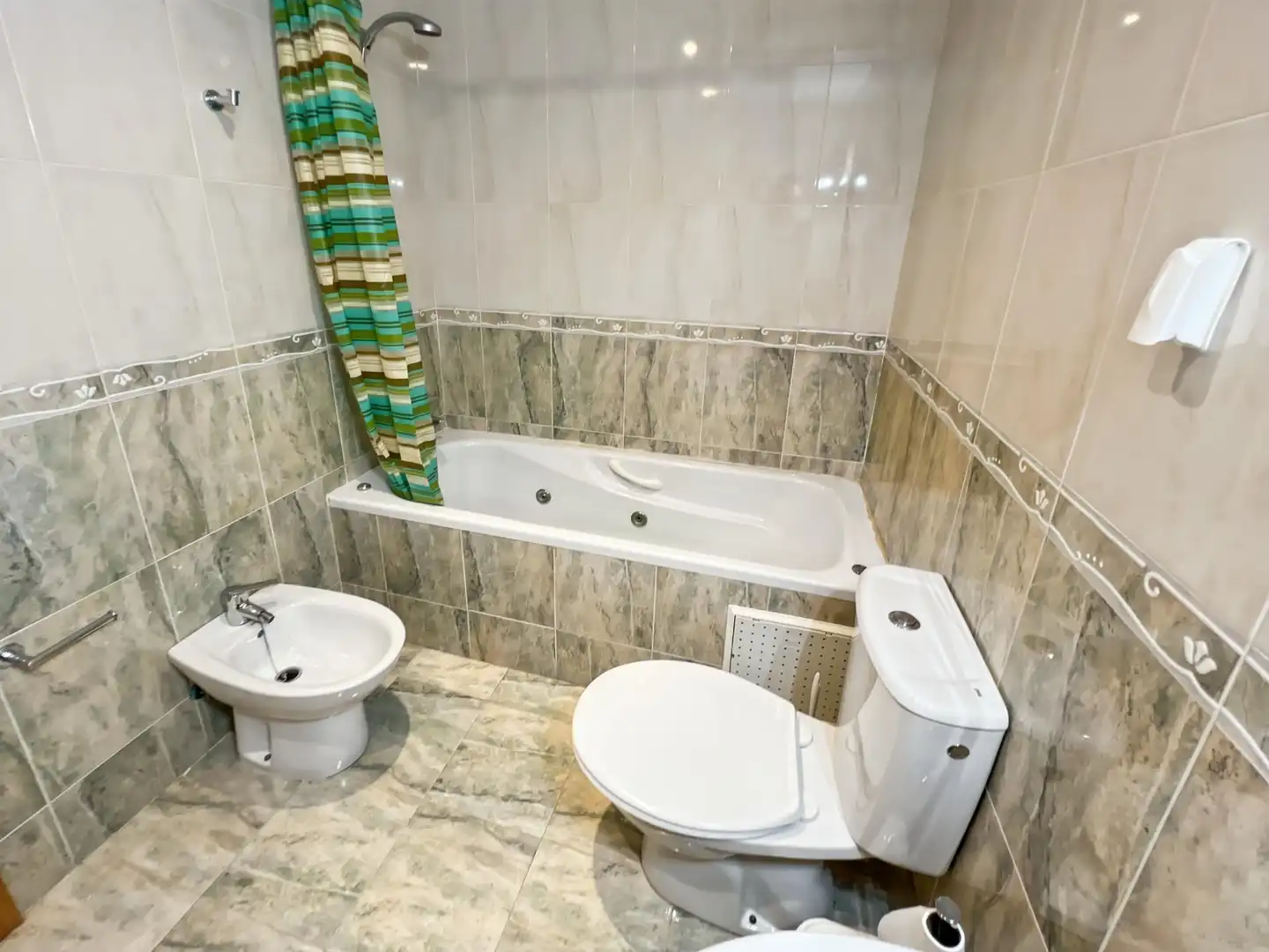 Bathroom of Detached homes for sale in Almazora / Almassora  with Air Conditioner, Terrace and Storage room
