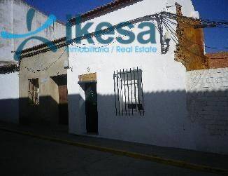 Casa adosada en Venta en Trigueros
