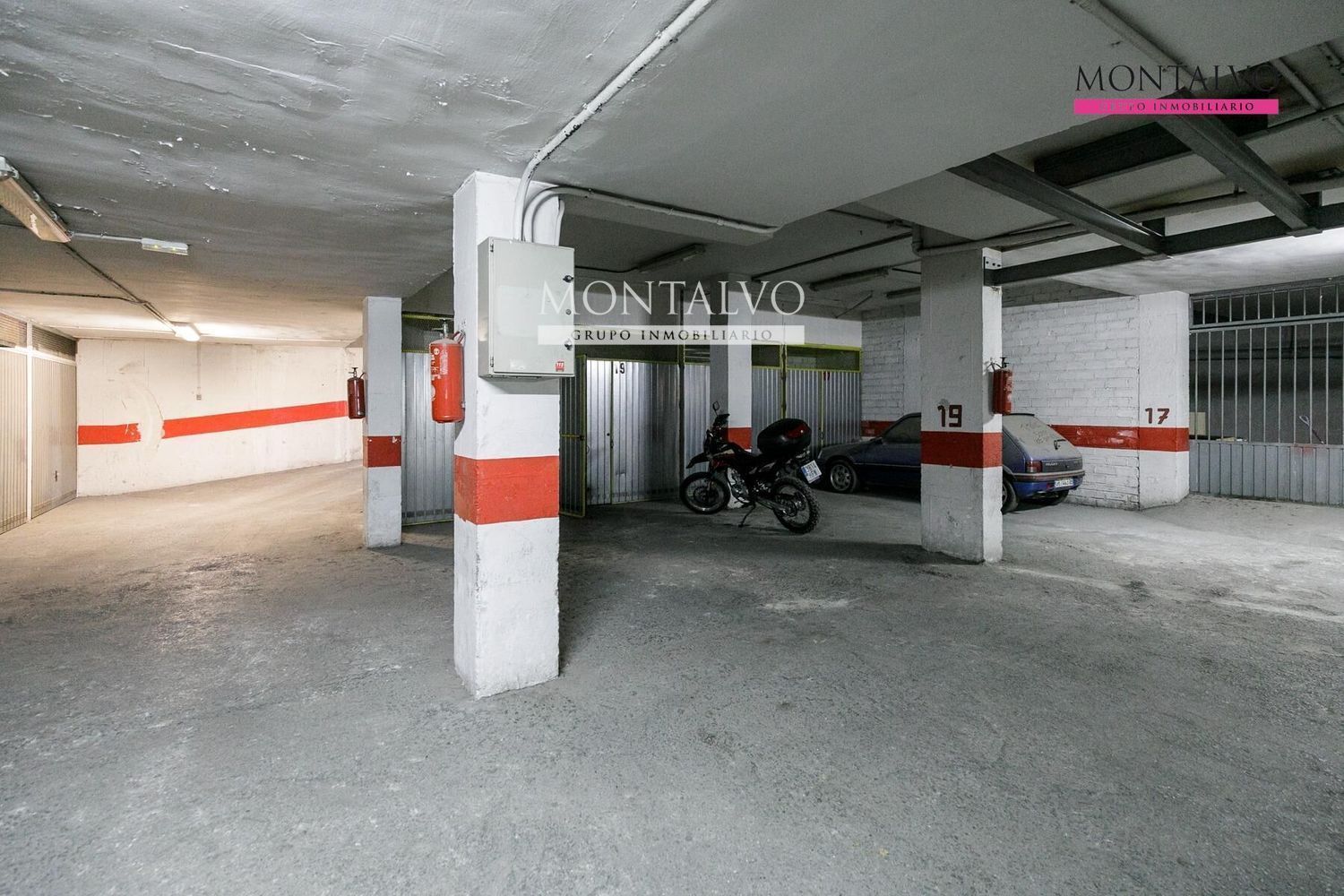 Aparcament de Garatge en venda en Albolote