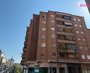 Vista exterior de Pis en venda en Aranda de Duero amb Calefacció i Traster