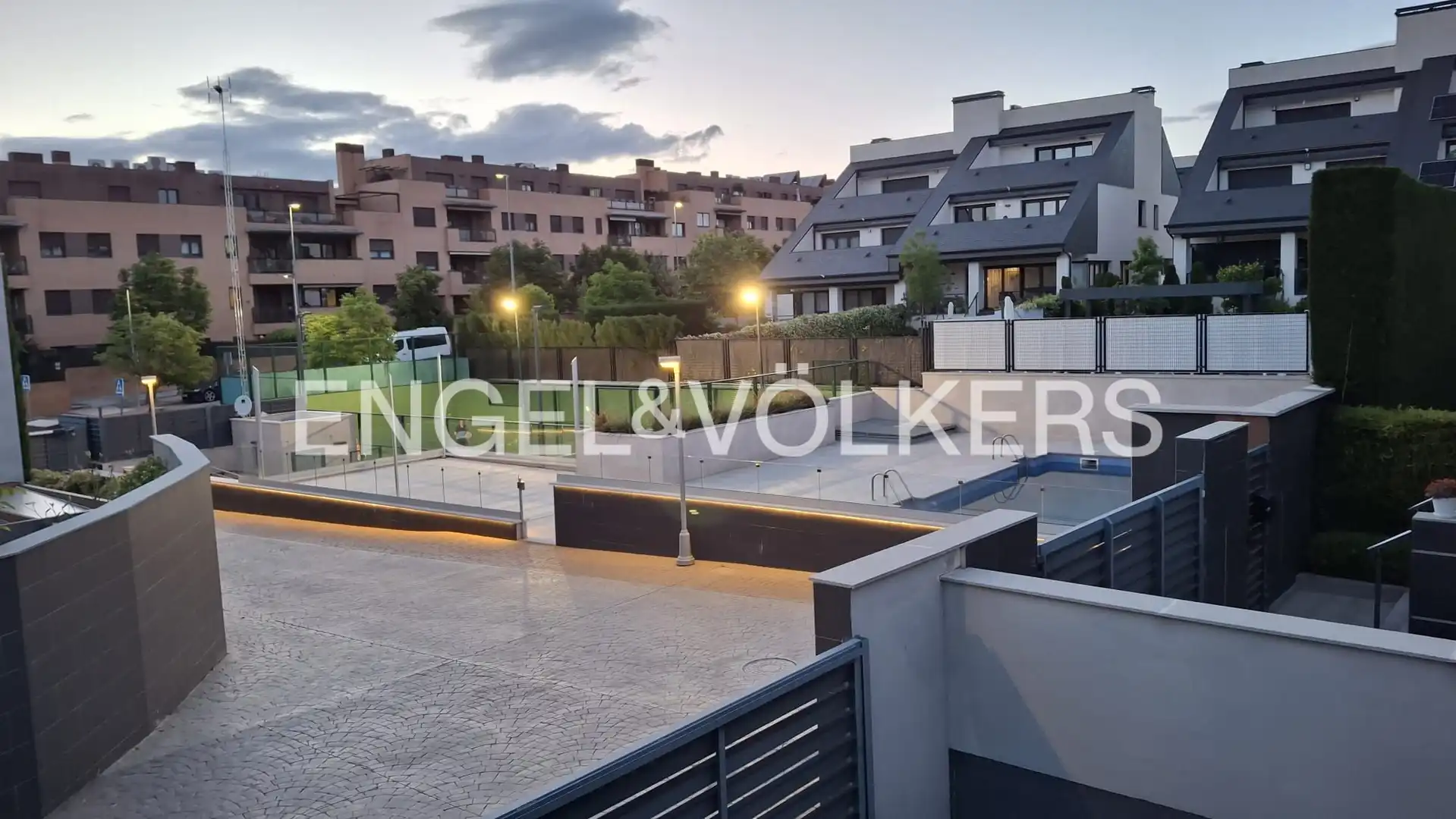 Terraza de Casa adosada en venta en Las Rozas de Madrid con Aire acondicionado, Calefacción y Jardín privado