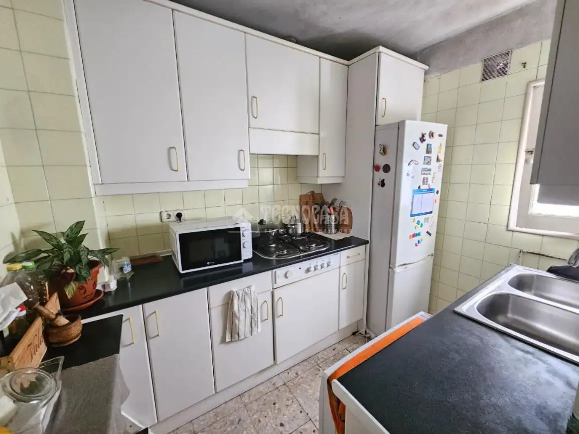 Cuina de Pis en venda en Madrid amb Calefacció i Balcó