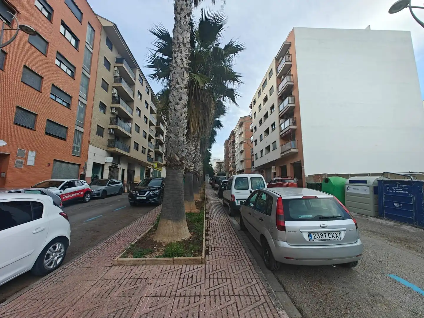 Exterior view of Commercial properties for rent in Buñol