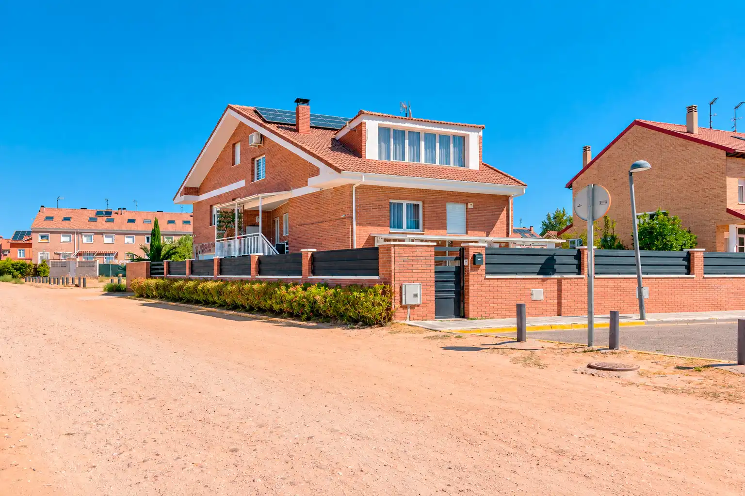 Villa mit Pool zum Verkauf in Barrio Venecia - Nueva Alcalá, imagen 61