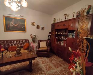 Sala d'estar de Casa o xalet en venda en Benavente amb Calefacció i Jardí privat