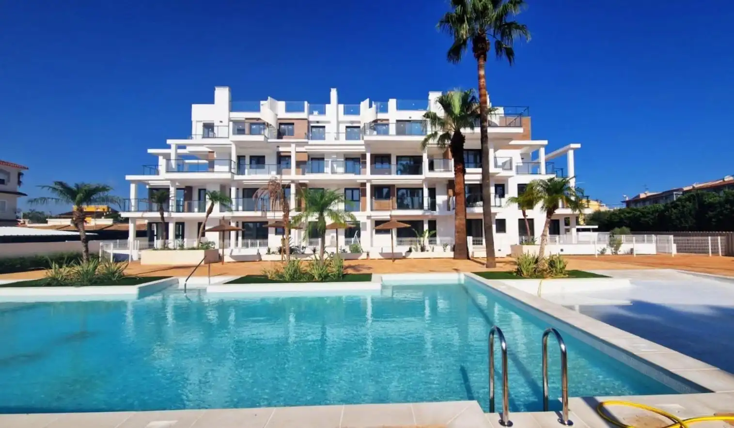 Àtic amb piscina en venda a Las Marinas / Les Marines, imagen 3