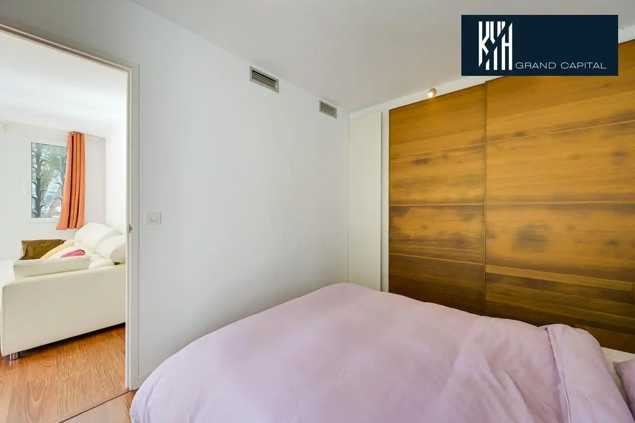 Detached house with pool for sale in Carrer Carrer Alexandria, imagen 80
