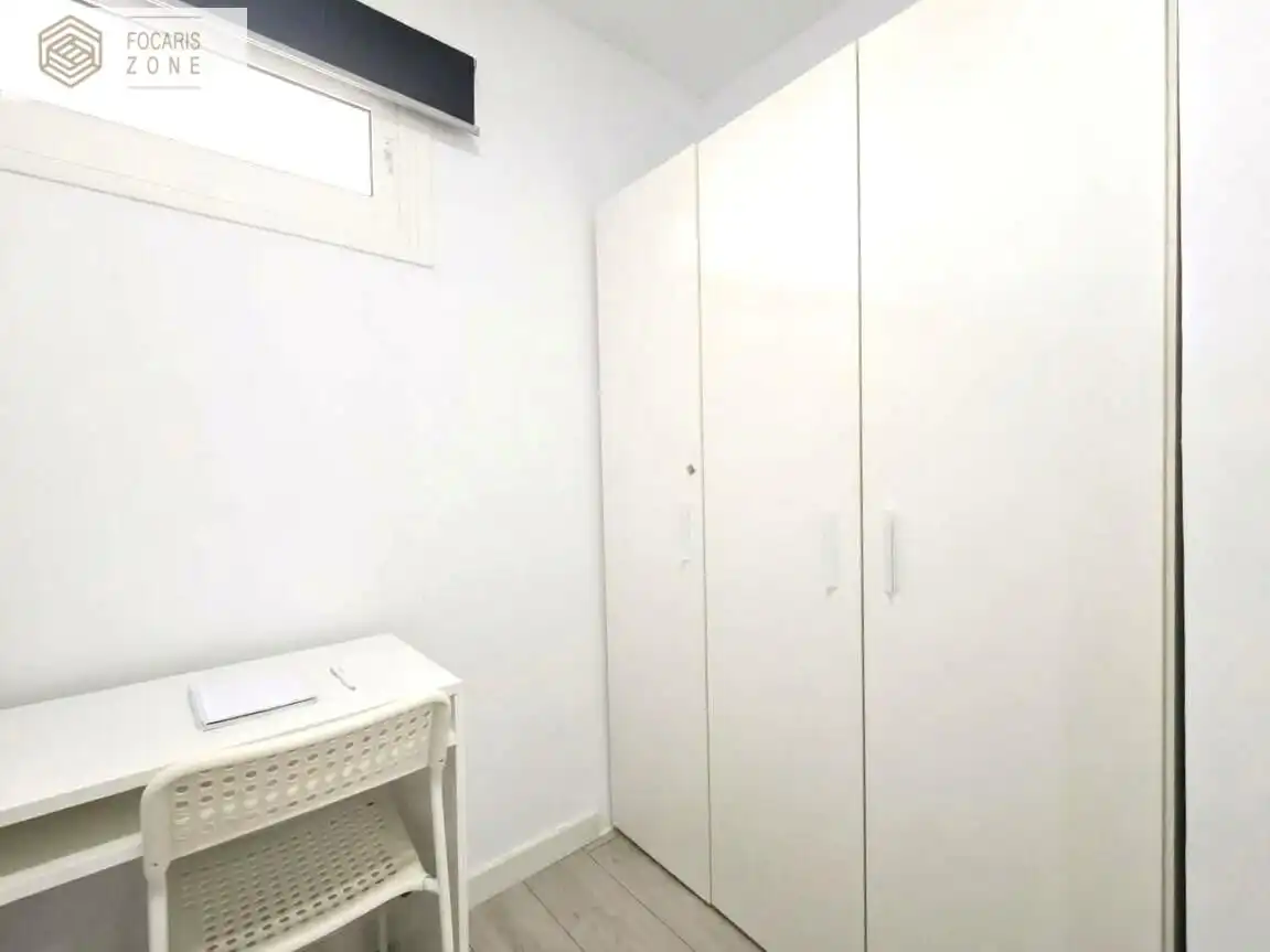 Dormitori de Pis en venda en Benalmádena amb Aire condicionat, Terrassa i Balcó