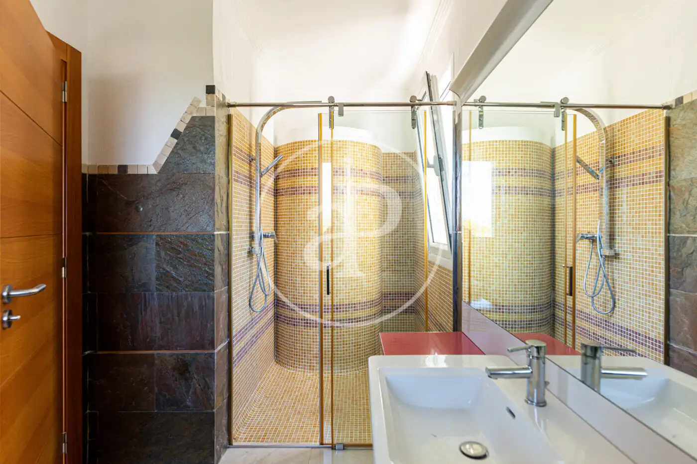 Baño de Piso de alquiler en Calvià con Aire acondicionado, Calefacción y Jardín privado