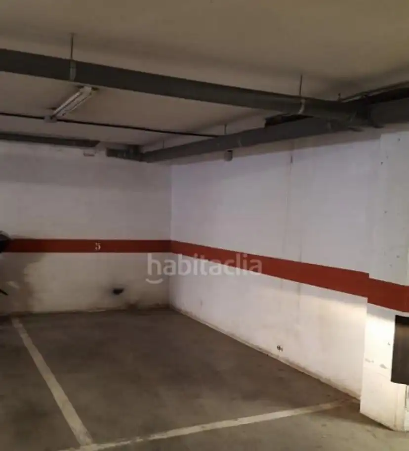 Aparcament en venda a Eixample Sud – Migdia