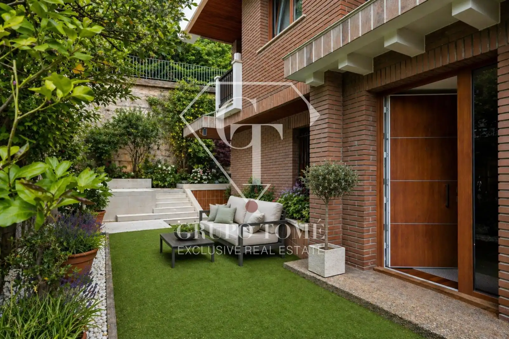 Jardín de Casa adosada en venta en Donostia - San Sebastián  con Calefacción, Jardín privado y Terraza