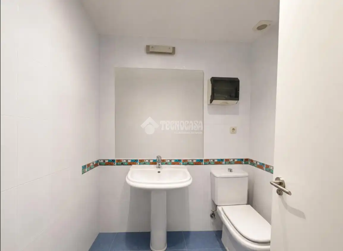 Bathroom of Flat for sale in Torrejón de Ardoz  with Heating and Terrace
