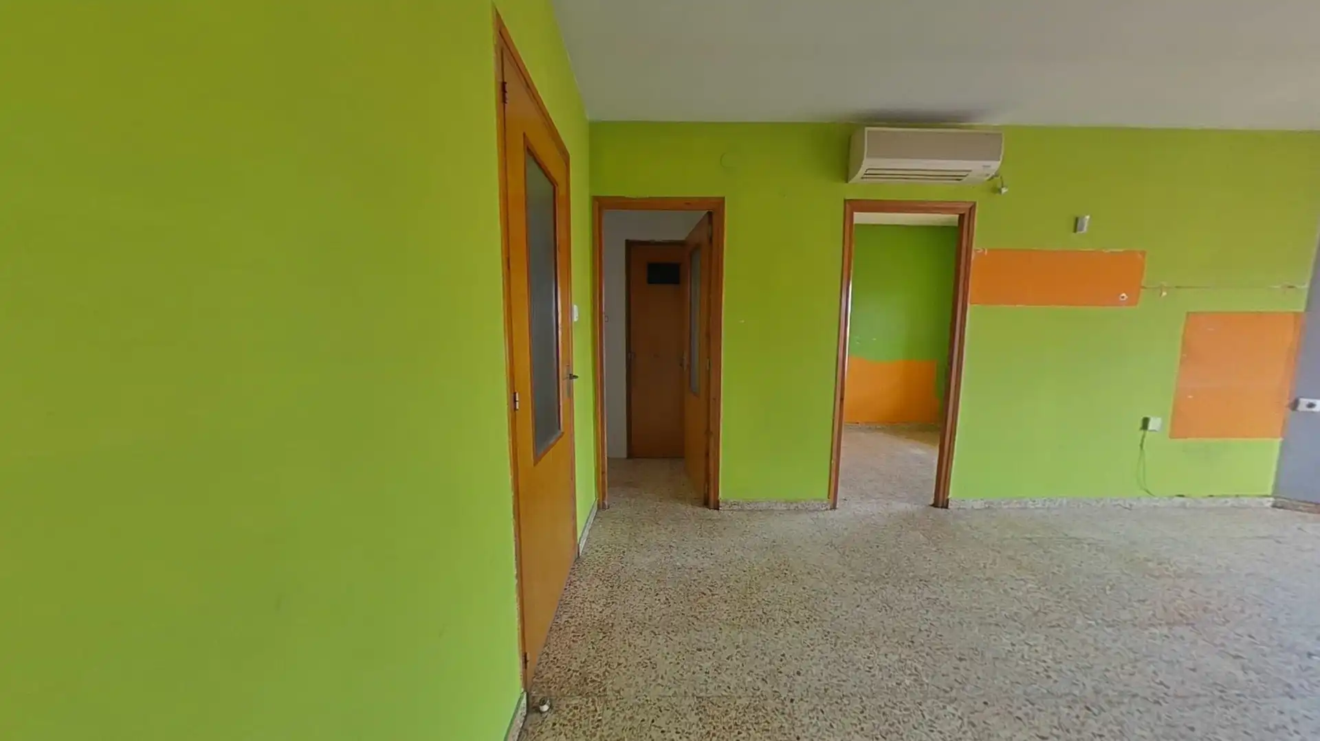 Pis en venda en Ayora amb Balcó