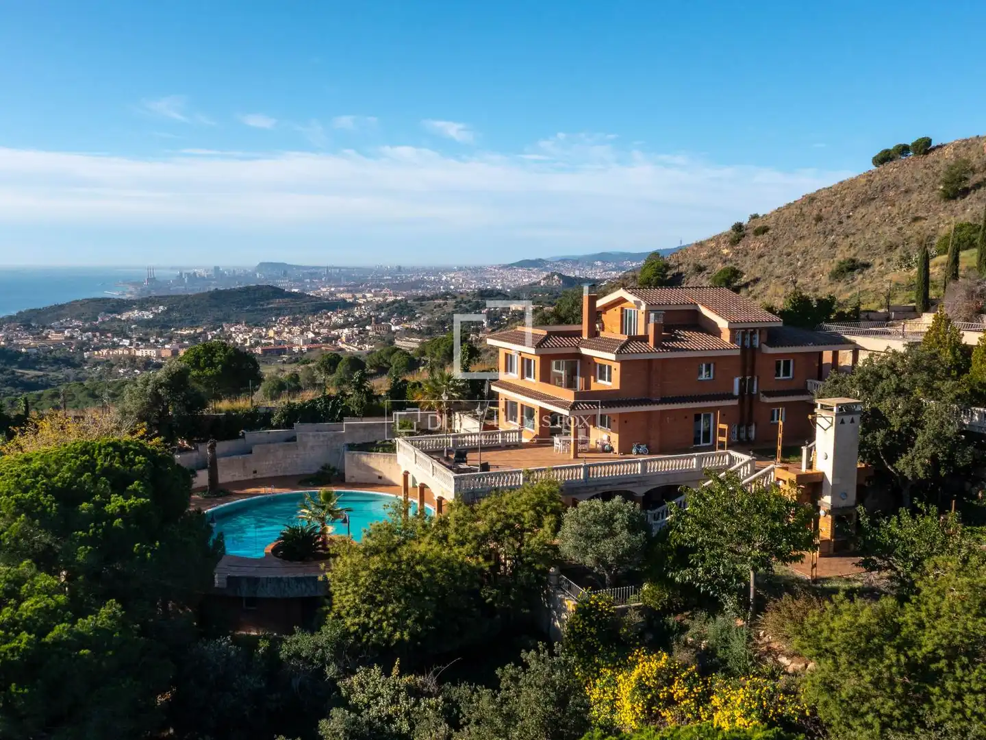 Villa con terrazza in vendita a Alella, imagen 3