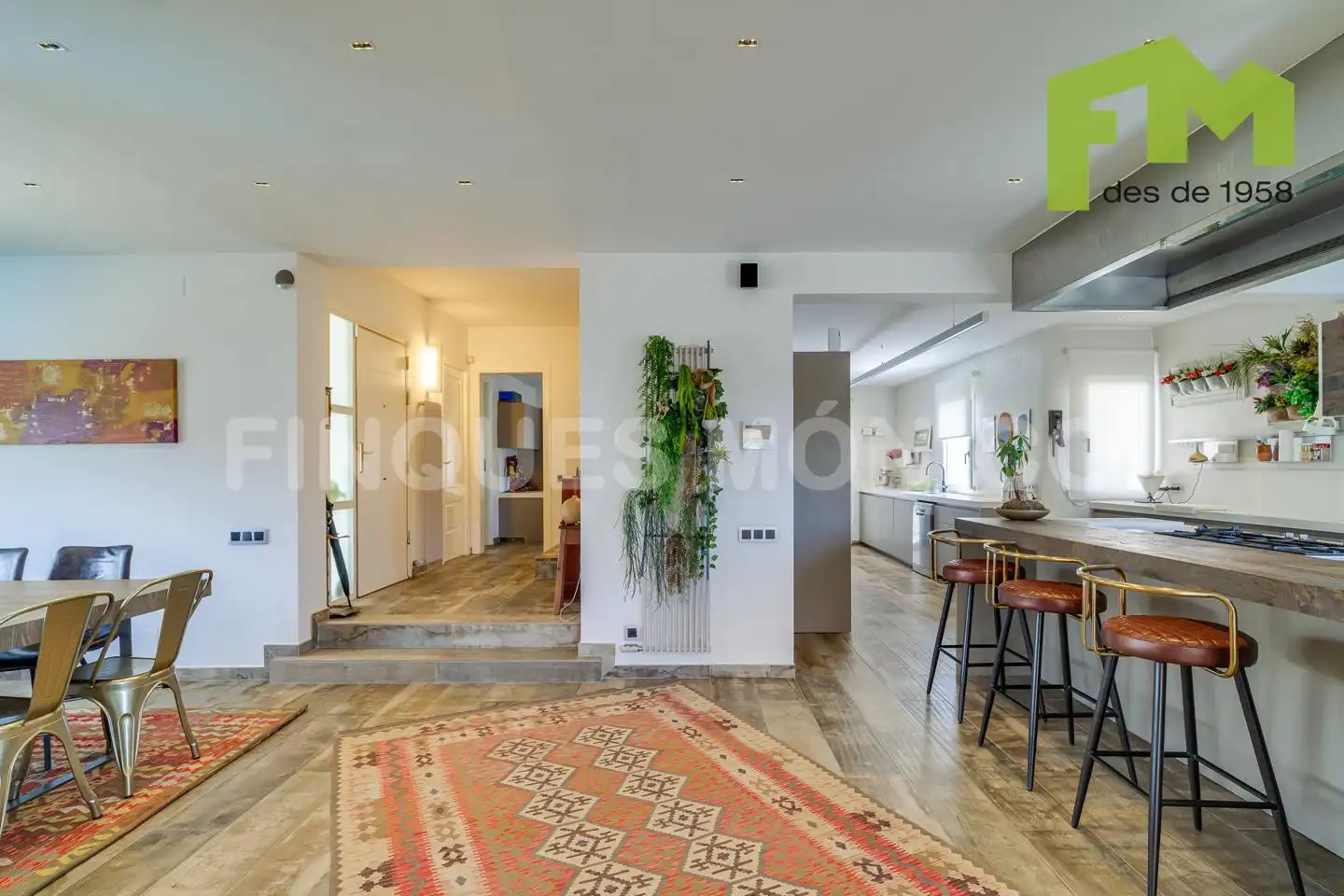 Cocina de Casa o chalet en venta en El Masnou con Aire acondicionado, Calefacción y Jardín privado