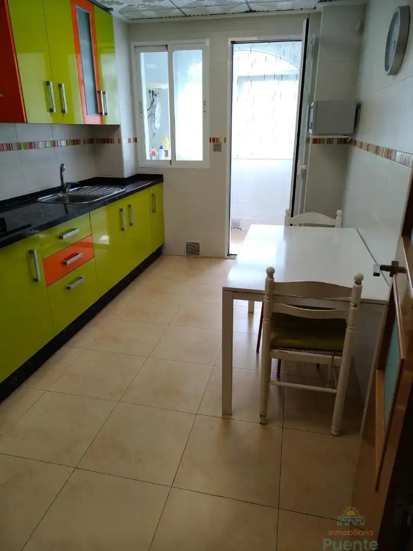 Cocina de Piso en venta en Totana con Aire acondicionado, Trastero y Amueblado