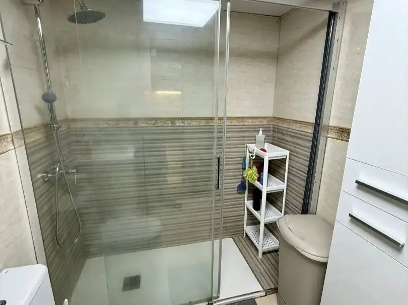 Bathroom of Flat for sale in  Melilla Capital  with Air Conditioner and Terrace