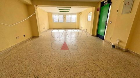 Foto 3 de Oficina de alquiler en Numancia - San Fernando, Santander