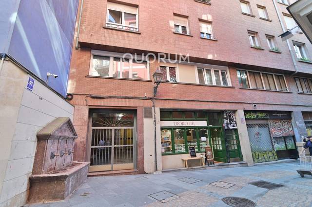 Piso en Venta en Calle ITURRIBIDE en Iturralde