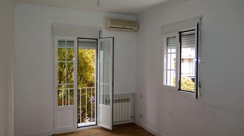 Foto 4 de Piso de alquiler en Sierra del Cadí, Palomeras Bajas,  Madrid Capital