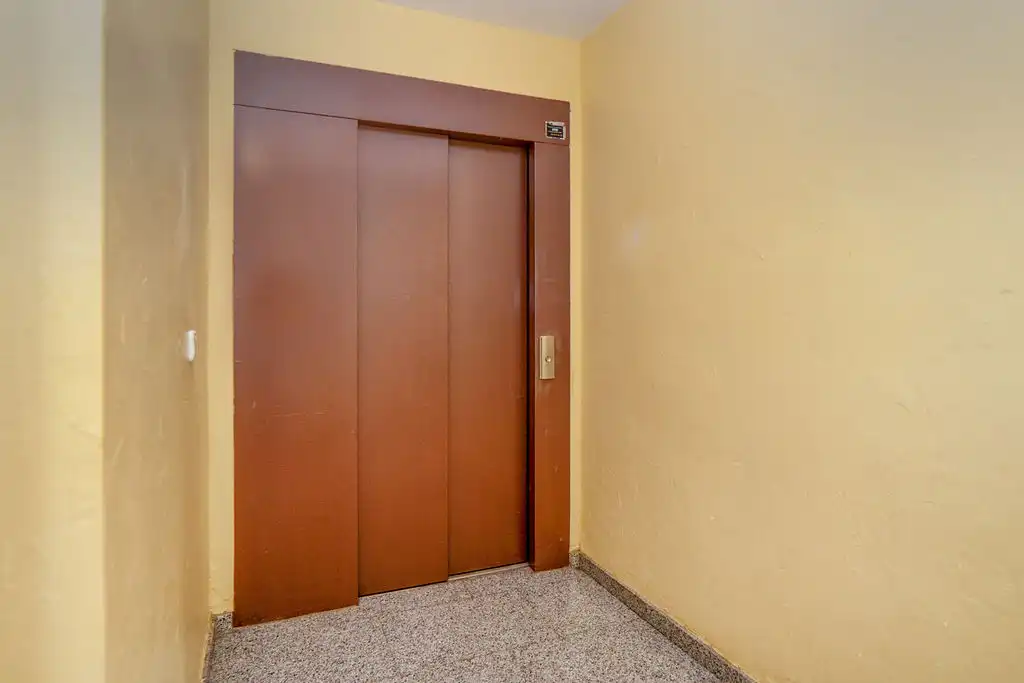 Piso en venta en Cllon El Zapatero, Centro