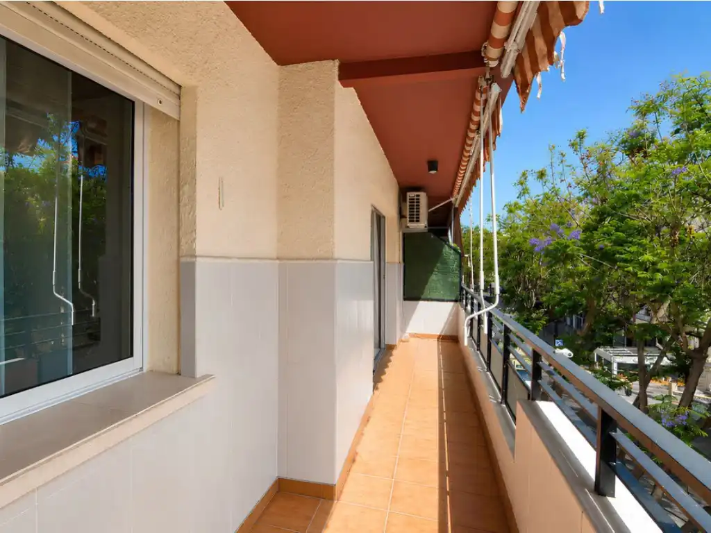 Terraza de Piso en venta en Fuengirola con Aire acondicionado, Amueblado y Horno
