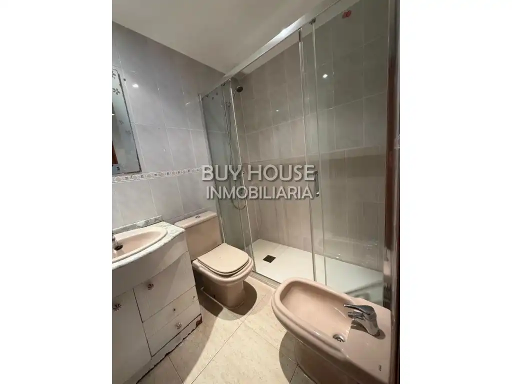 Bathroom of Flat for sale in Getafe