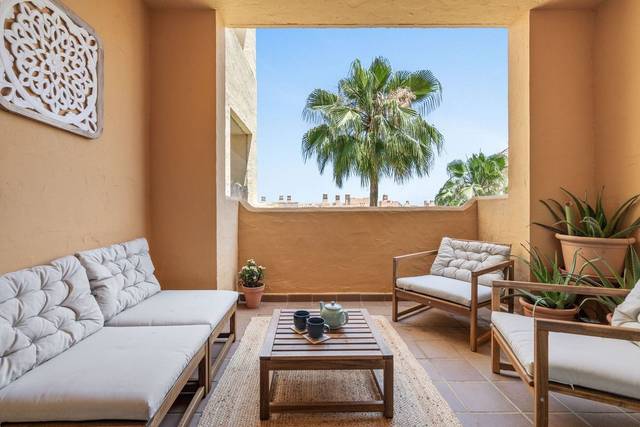 Apartamento en Alquiler en La Duquesa