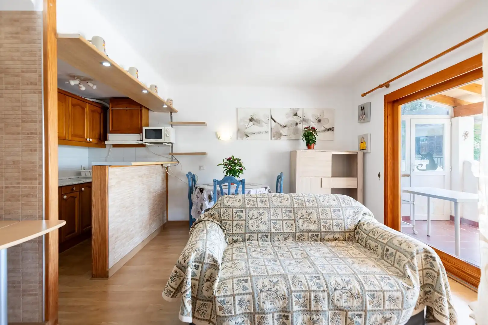 Living room of Flat for sale in Calvià  with Air Conditioner, Private garden and Terrace