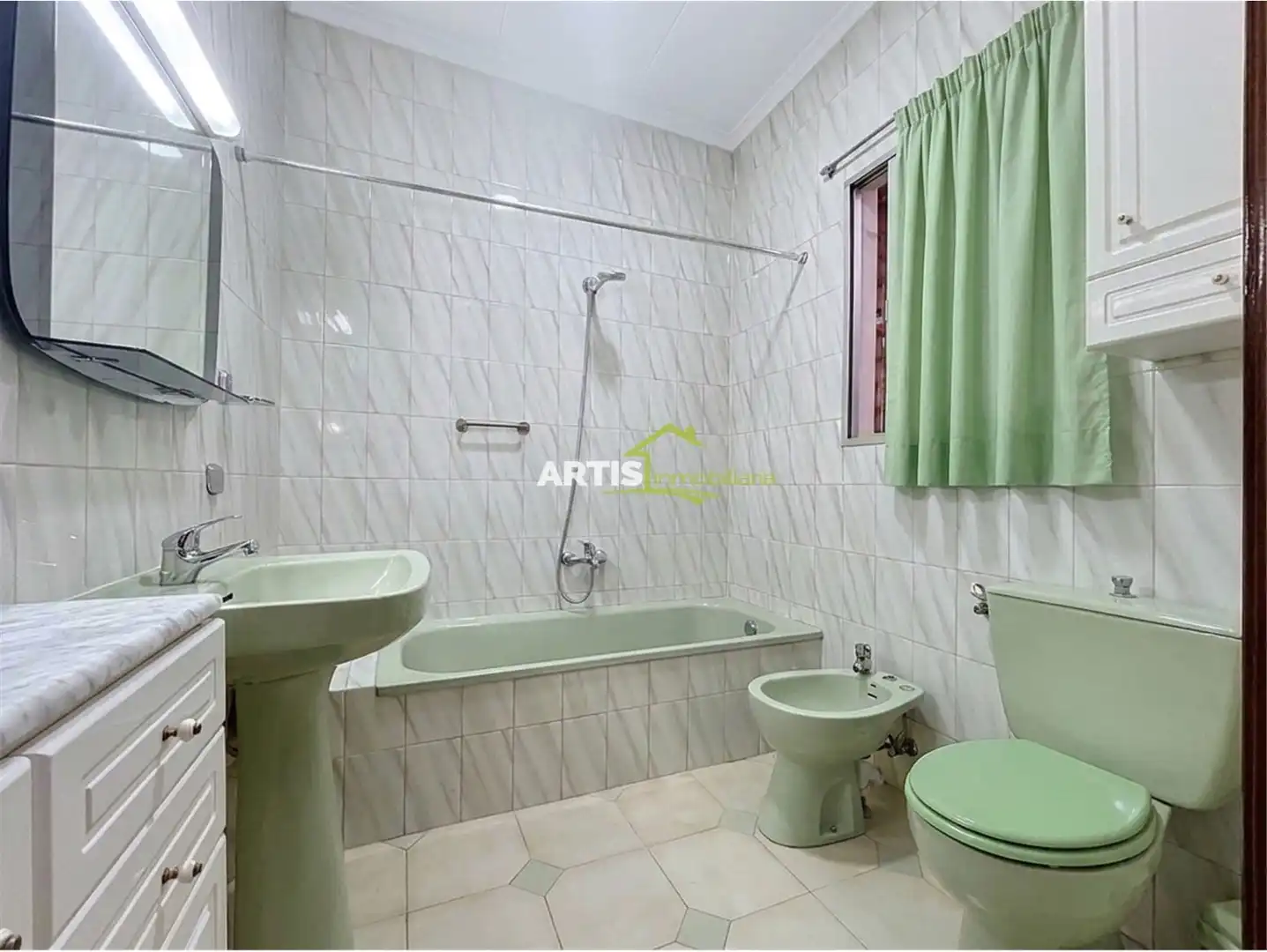 Baño de Casa o chalet en venta en Puente Genil con Aire acondicionado, Terraza y Trastero