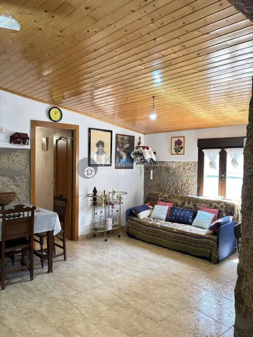 Sala de estar de Casa o chalet en venta en Monterrei con Calefacción y Terraza