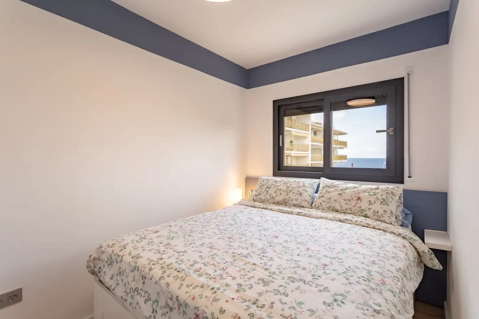 Flat with terrace for sale in PUNTA DEL CAVALL, imagen 28