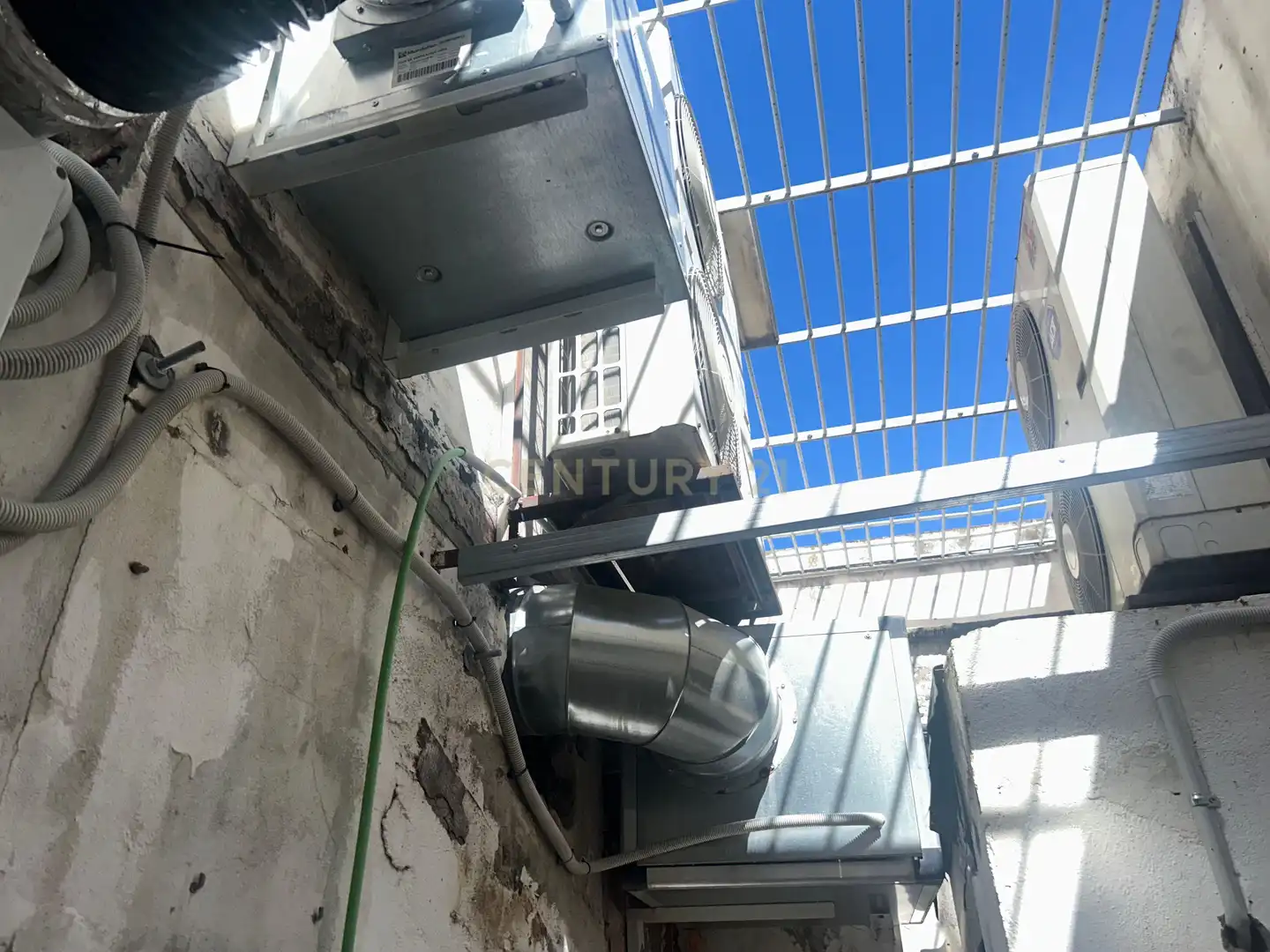 Terrassa de Local en venda en Barcelona amb Aire condicionat