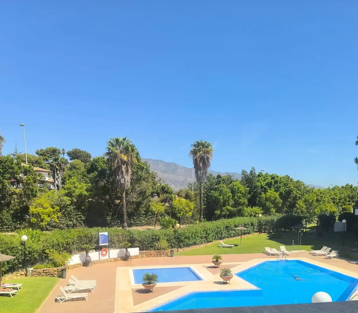 Exterior view of Flat for rent in Marbella  with Private garden, Terrace and Storage room