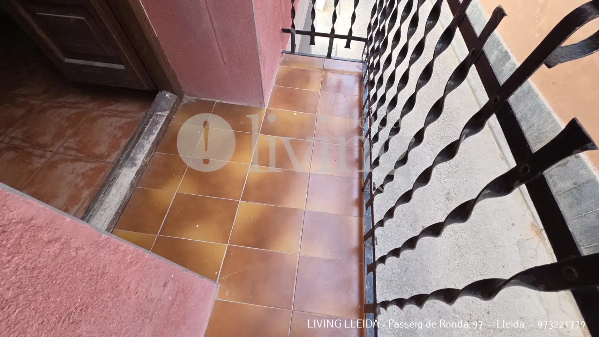 Terraza de Casa adosada en venta en Albatàrrec con Calefacción, Terraza y Trastero