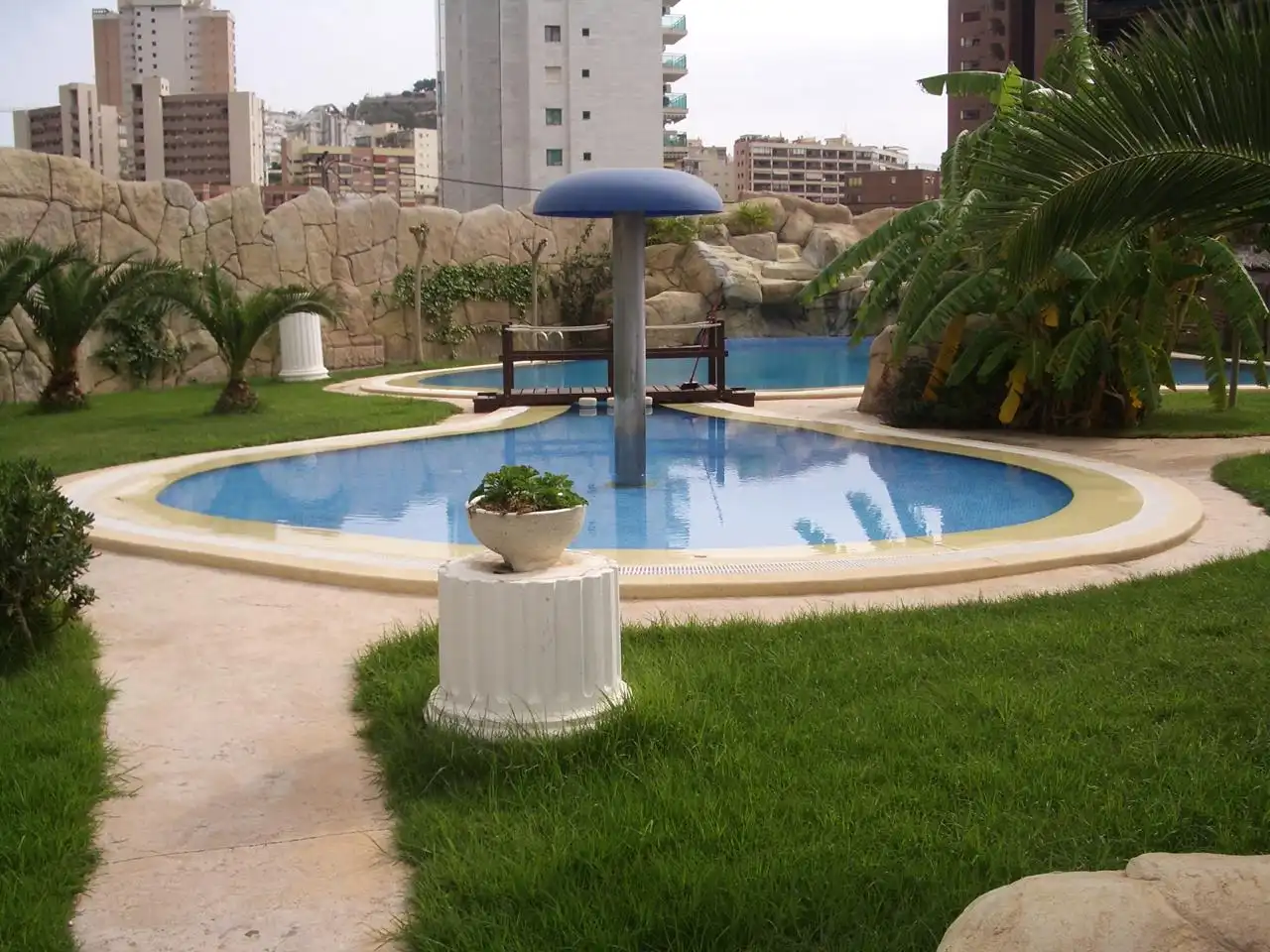 Piscina de Piso de alquiler en Villajoyosa / La Vila Joiosa con Aire acondicionado, Terraza y Amueblado