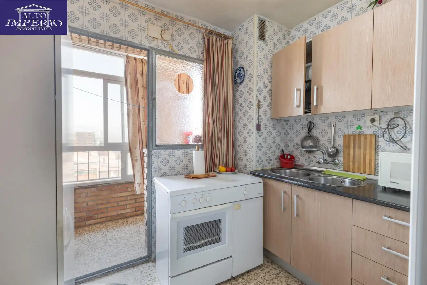 Cocina de Piso en venta en Granada